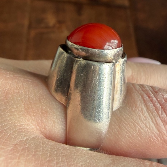 Vintage Israel 925 Sterling Silver Carnelian Ring | Chunky Brutalist Modernist - Picture 5 of 15